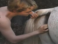 Animal anal sex with beastie gal
